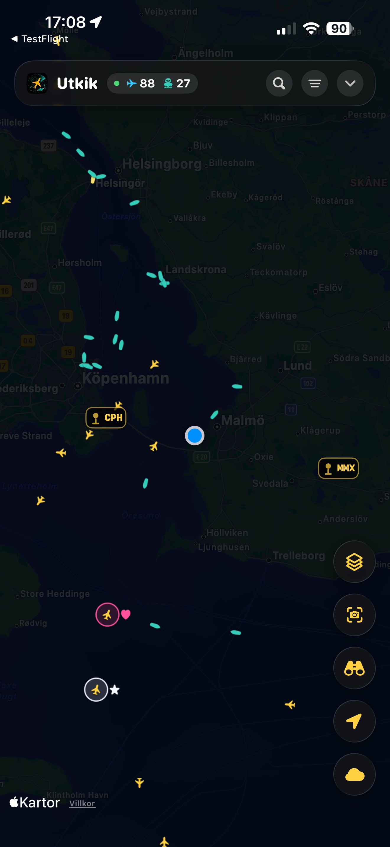 Utkik-kartan visar flyg och fartyg i realtid över Öresund.